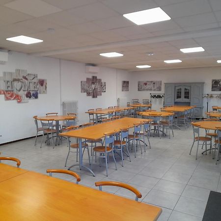 Hotel Centre Louis Ormieres Montauban Exterior foto